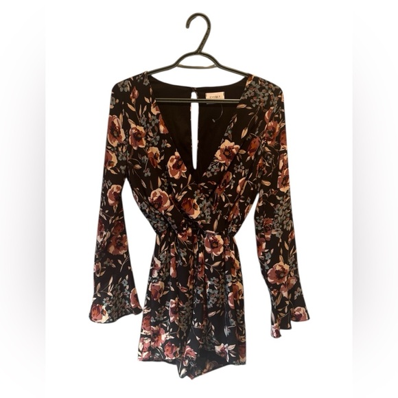 Anthropologie Everly Black Floral Wrap Romper - Picture 1 of 8